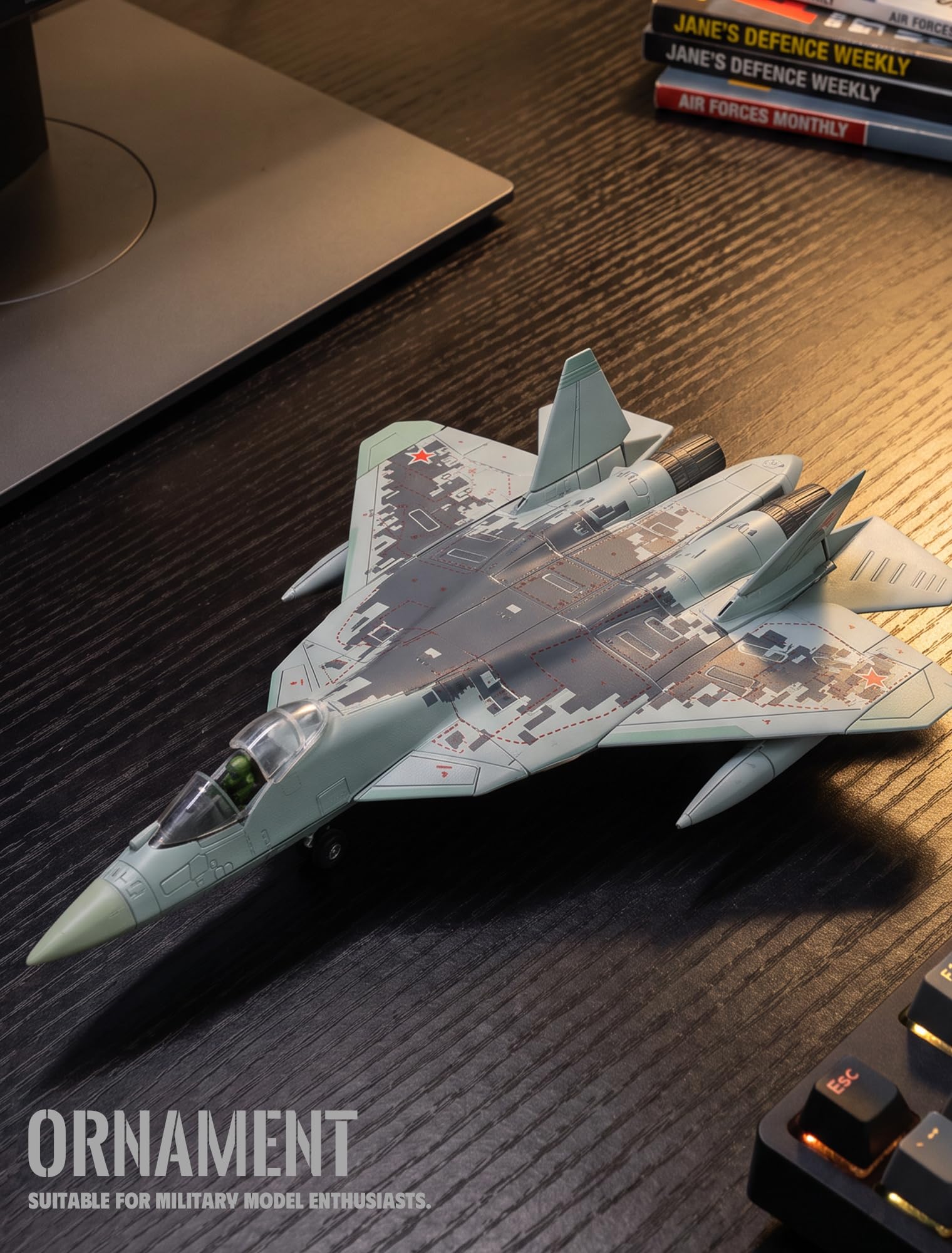 Amazon | SEBUNAS 1:72スケール SU-57戦闘機 クイックビルドモデル